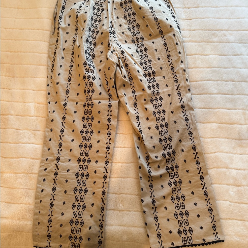 Harold’s Embroidered Beige and Black Pants with Scalloped Hem